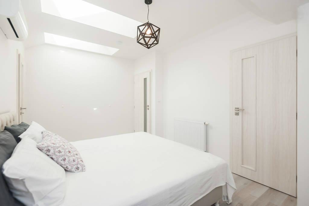 プラハKent Ridge Loft, Sokolskaアパートメント エクステリア 写真